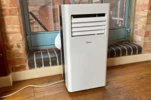 Midea Comfee 9000 BTU air conditioner review